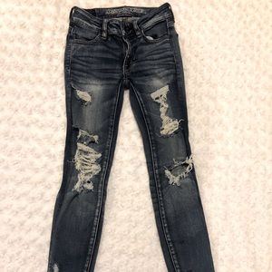 American Eagle distressed jeans- size 00